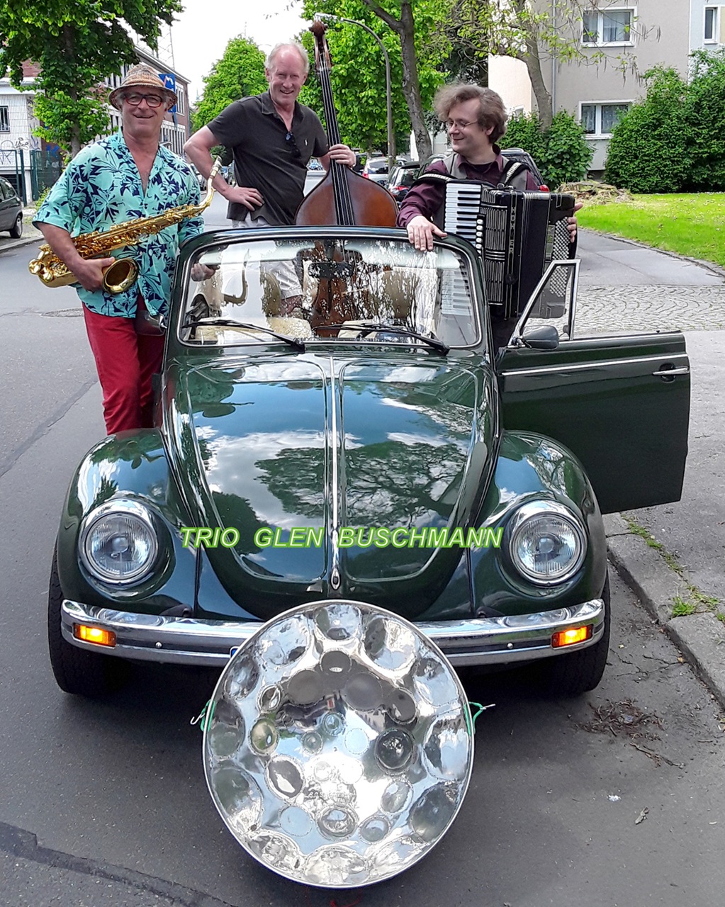 Trio Glen Buschmann